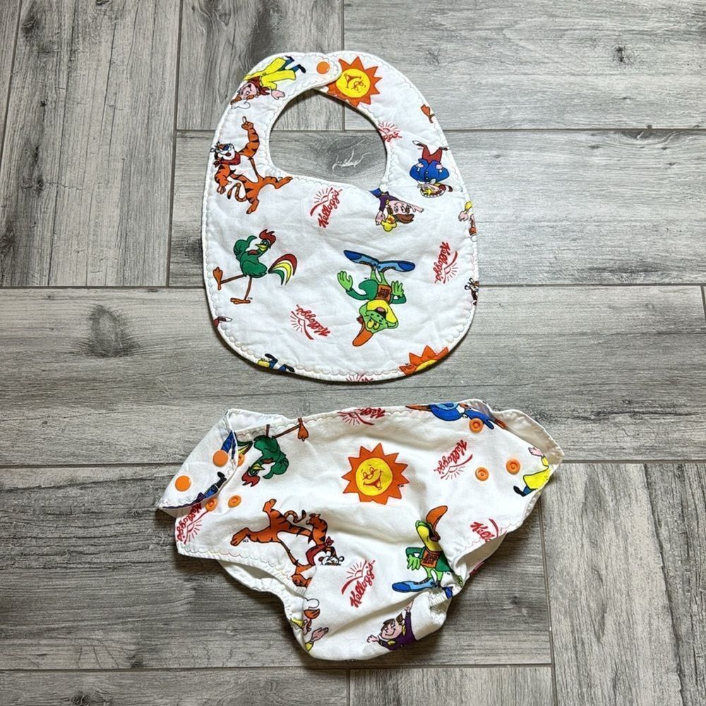 Kellogg's Kids Animals Bib & Cloth Diaper Set Size 2T